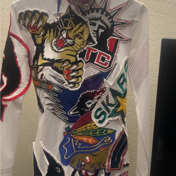 Designer Dress size xs sold out limited edition - Picture 3 of 4